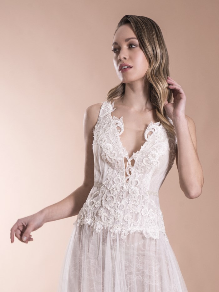 Abiti da sposa - Collezione Claudia  - C 502